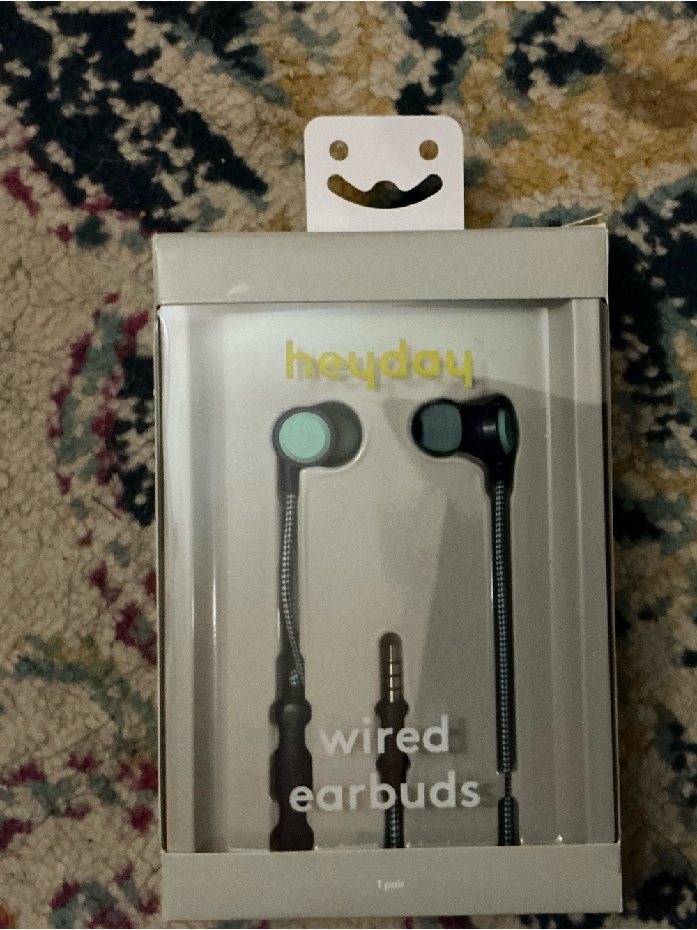 heyday Mint Green Wired Earbuds Brand new in sealed box sold
